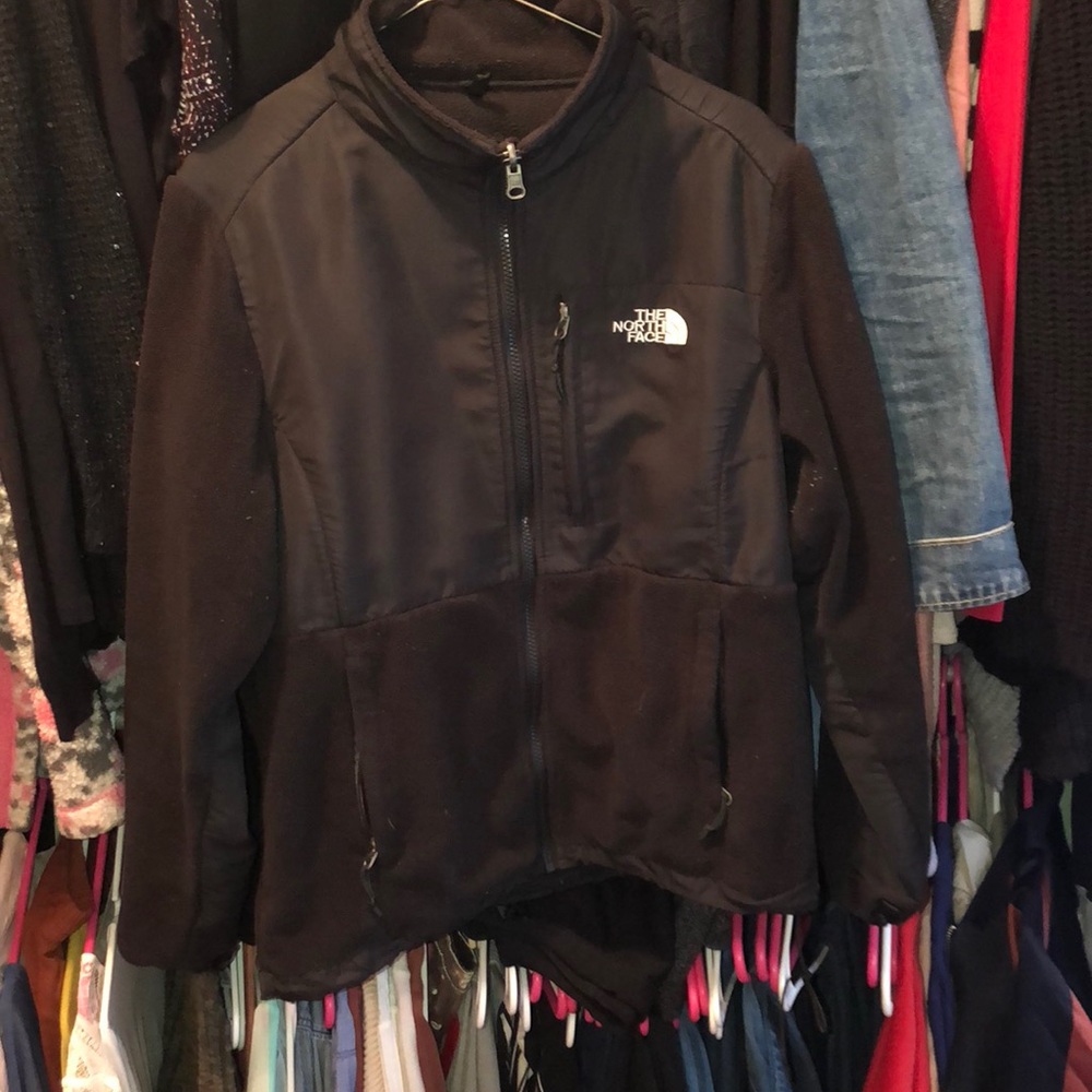 Black north face fleece